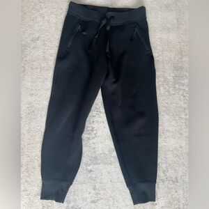 Kirkland Signature Women’s Super Soft Black Joggers
